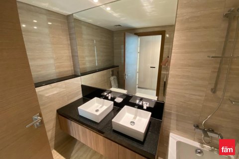 Apartmen di Business Bay, Dubai, UAE 2 bilik tidur, 102.2 meter persegi № 631667 - foto 8