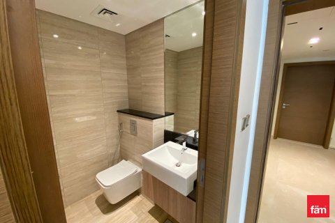 Apartmen di Business Bay, Dubai, UAE 2 bilik tidur, 102.2 meter persegi № 631667 - foto 18