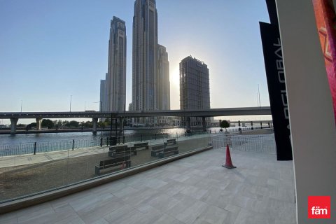 Apartmen di Business Bay, Dubai, UAE 2 bilik tidur, 102.2 meter persegi № 631667 - foto 5