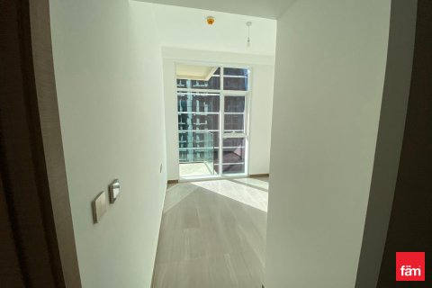 Apartmen di Business Bay, Dubai, UAE 2 bilik tidur, 102.2 meter persegi № 631667 - foto 10