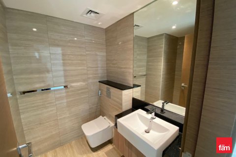 Apartmen di Business Bay, Dubai, UAE 2 bilik tidur, 102.2 meter persegi № 631667 - foto 14
