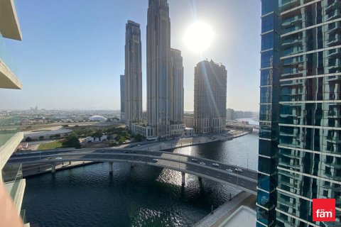 Apartmen di Business Bay, Dubai, UAE 2 bilik tidur, 102.2 meter persegi № 631667 - foto 23
