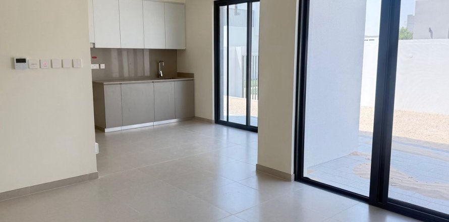 Vila v Dubai, SAE 4 ložnice, 319.9 m² Č.: 631669