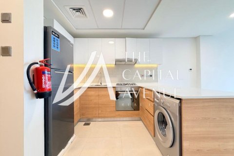 Apartmen di Al Reem Island, Abu Dhabi, UAE 2 bilik tidur, 70.98 meter persegi № 741252 - foto 5