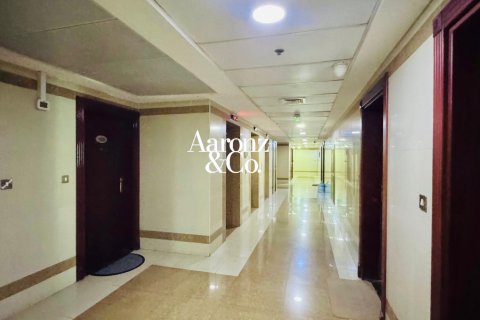 Apartmen di Dubai Marina, UAE 1 bilik tidur, 62 meter persegi № 703502 - foto 28