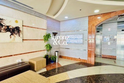 Apartmen di Dubai Marina, UAE 1 bilik tidur, 62 meter persegi № 703502 - foto 17