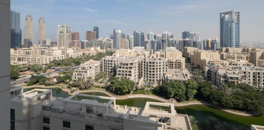 דירה ב The Views, Dubai, איחוד האמירויות 1 חדר שינה, 90.86 מ"ר מספר 755123