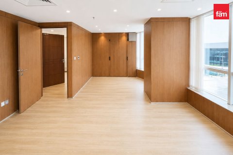 دفتر در Dubai ، امارات متحده عربی 90 متر مربع.  شماره 753401