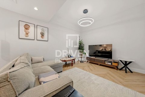 דירה למכירה ב Dubai Marina, Dubai, איחוד האמירויות  1 חדר שינה, 85.28 מ"ר, מספר 743148 - תמונה 2