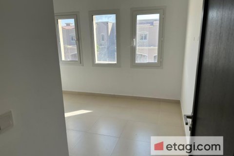 Řadový dům v Dubai Land, SAE 2 ložnice, 172.5 m² Č.: 544482 - fotografie 7