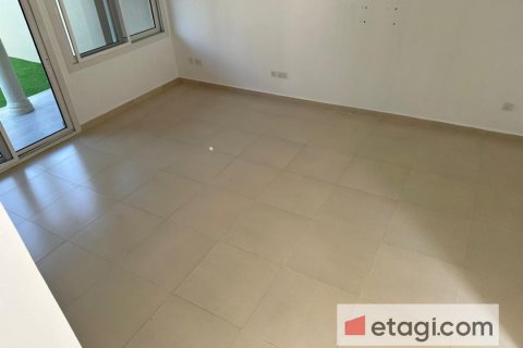 Řadový dům v Dubai Land, SAE 2 ložnice, 172.5 m² Č.: 544482 - fotografie 5