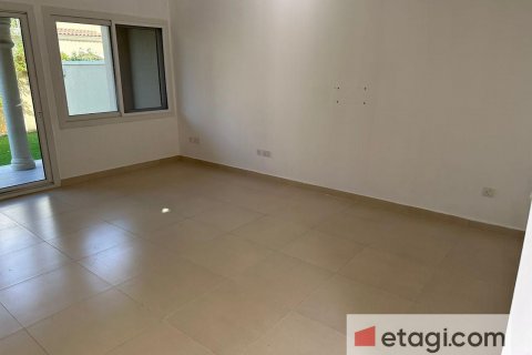 Řadový dům v Dubai Land, SAE 2 ložnice, 172.5 m² Č.: 544482 - fotografie 15