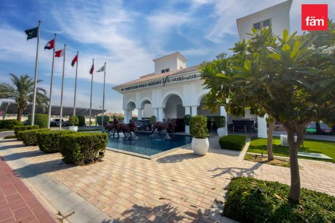Müüa villa asukohaga Dubai, AÜE: 4 magamistoaga, 387.2 m² Nr 722374 - pilt 5