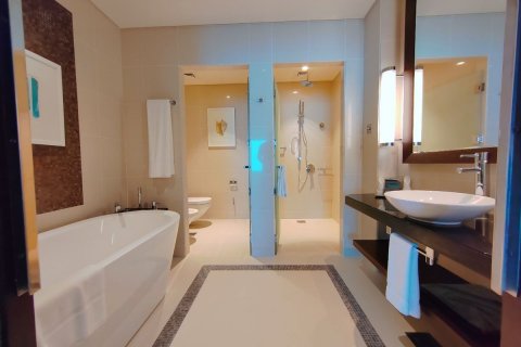 Apartment in The Marina, Abu Dhabi, UAE 4 bedrooms, 314 sq.m. № 594777 - photo 9