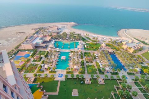 Apartment in The Marina, Abu Dhabi, UAE 4 bedrooms, 314 sq.m. № 594777 - photo 1