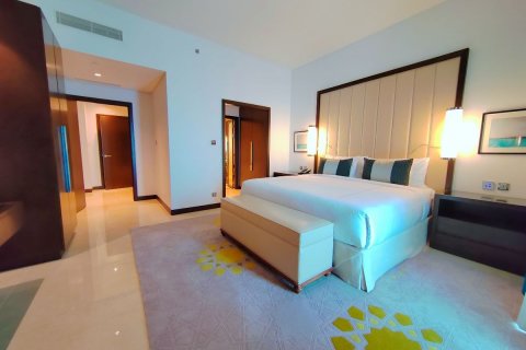 Apartment in The Marina, Abu Dhabi, UAE 4 bedrooms, 314 sq.m. № 594777 - photo 17