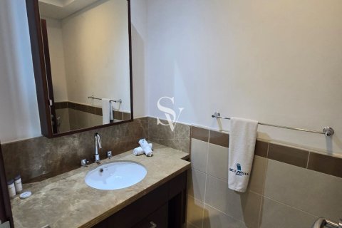 דירה להשכרה ב Downtown Dubai (Downtown Burj Dubai), Dubai, איחוד האמירויות  1 חדר שינה, 82 מ"ר, מספר 723030 - תמונה 3
