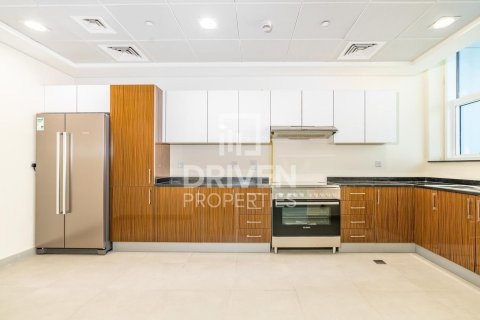 Apartment til salg i Dubai Marina, Dubai, UAE 3 soveværelser, 231.24 kvm № 743581 - foto 13