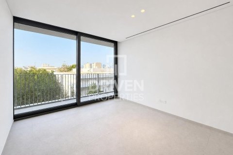 Apartment in Jumeirah, Dubai, UAE 4 bedrooms, 275.83 sq.m. № 743580 - photo 10