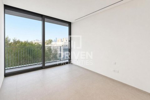 Apartment in Jumeirah, Dubai, UAE 4 bedrooms, 275.83 sq.m. № 743580 - photo 12