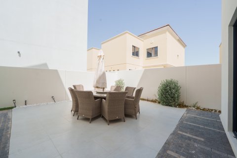 Vila na Yas Island, Abu Dhabi, UAE 5 spavaćih soba, 469.8 m2 Br. 750117 - fotografija 13
