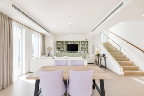 Vila na Yas Island, Abu Dhabi, UAE 5 spavaćih soba, 469.8 m2 Br. 750117 - fotografija 3