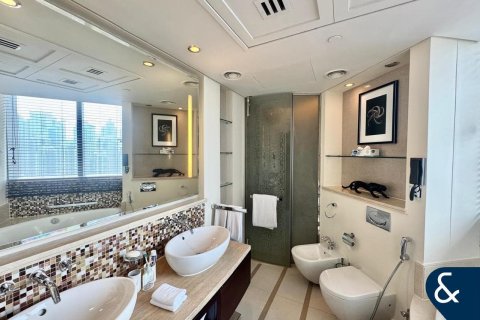 Dzīvoklis Downtown Dubai (Downtown Burj Dubai)jā, AAE 2 istabas, 172 m2 Nr. 667063 - attēls 16