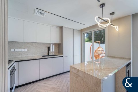 Müüa villa asukohaga The Springs, Dubai, AÜE: 2 magamistoaga, 157 m² Nr 667057 - pilt 6