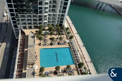 Apartment sa Business Bay, Dubai, UAE 1 silid, 37 sq.m. № 667061 - larawan 2