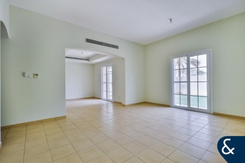 Vila v Arabian Ranches, Dubai, SAE 4 ložnice, 238 m² Č.: 667058 - fotografie 2
