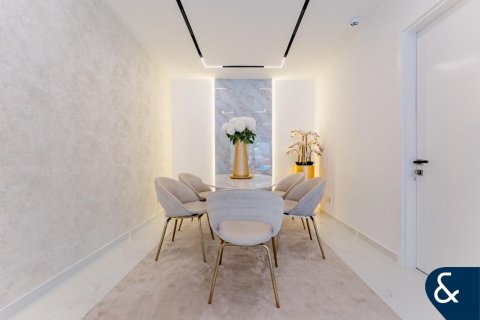 Vilë në The Springs, Dubai, Emiratet e Bashkuara Arabe 3 dhoma gjumi, 228 m2. № 671202 - Foto 10