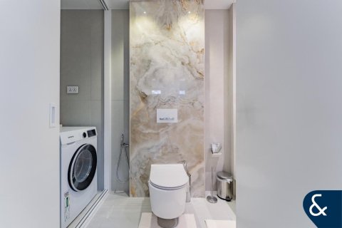 Vilë në The Springs, Dubai, Emiratet e Bashkuara Arabe 3 dhoma gjumi, 228 m2. № 671202 - Foto 27