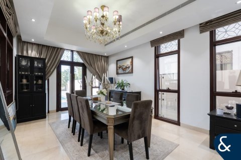 וילה למכירה ב Jumeirah Park, Dubai, איחוד האמירויות  4 חדרי שינה, 733 מ"ר, מספר 671230 - תמונה 6