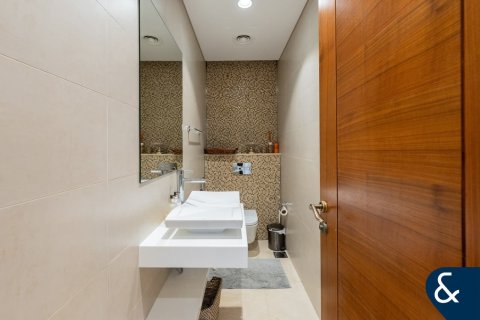 וילה למכירה ב Jumeirah Park, Dubai, איחוד האמירויות  4 חדרי שינה, 733 מ"ר, מספר 671230 - תמונה 9