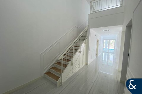 Arabian Ranches、Dubai、UAE にあるヴィラ販売中 5ベッドルーム、998 m2、No671201 - 写真 3