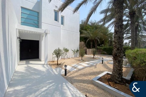 Arabian Ranches、Dubai、UAE にあるヴィラ販売中 5ベッドルーム、998 m2、No671201 - 写真 2