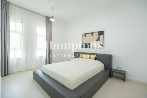 Apartment in Greens, Dubai, UAE 1 bedroom, 71.25660100 sq.m. № 701124 - photo 2