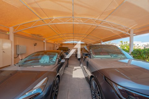 Vila v Dubai, SAE 7 ložnice, 1858 m² Č.: 623879 - fotografie 22