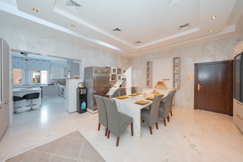 Vila v Dubai, SAE 7 ložnice, 1858 m² Č.: 623879 - fotografie 28