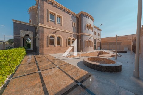 Vila v Dubai, SAE 7 ložnice, 1858 m² Č.: 623879 - fotografie 20