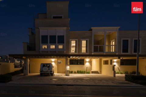 Kuća u nizu u Dubai, UAE 287.1 m2, 5 spavaćih soba Br. 732957