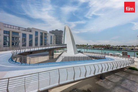 Huoneisto Al Wasl, Dubai, Arabiemiraatit 2 makuuhuonetta, 228 m2 № 645849 - kuva 30