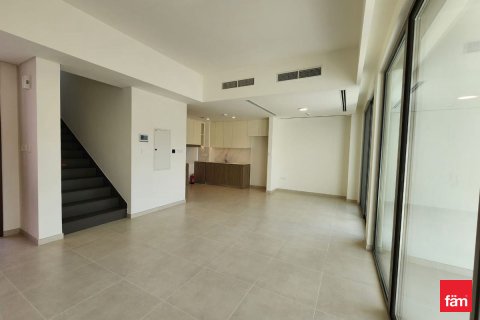 Villa in Dubai, UAE 3 bedrooms, 174 sq.m. № 645848 - photo 1