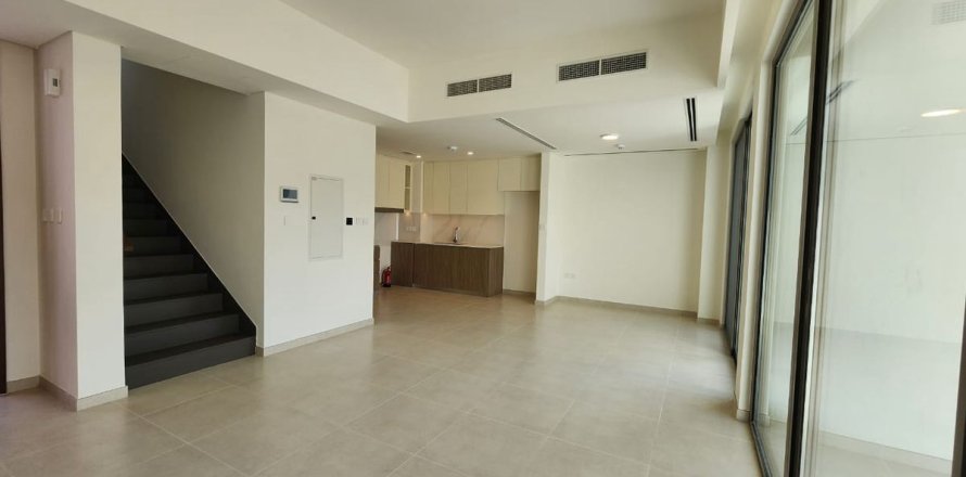 Villa Dubaijā, AAE 3 istabas, 174 m2 Nr. 645848