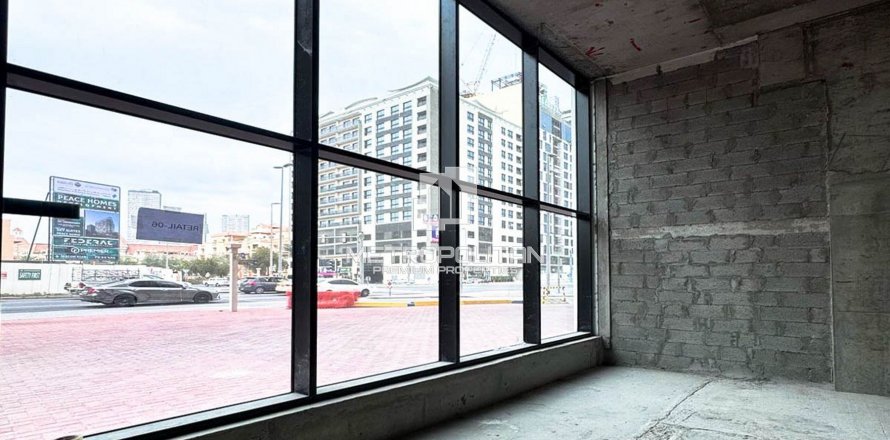 Obchod v Jumeirah Village Circle, Dubai, SAE 96.2 m² Č.: 591886