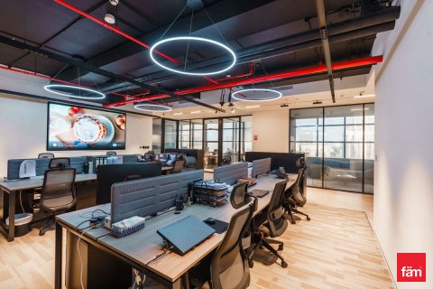 Ufficio in vendita a Dubai, EAU 304.7 mq. № 693082 - foto 2