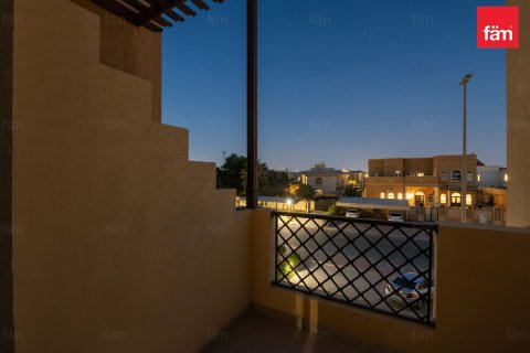 Villa te huur in Al Barsha, Dubai, VAE 6 slaapkamers, 1156 vr.m., nr 679961 - foto 4