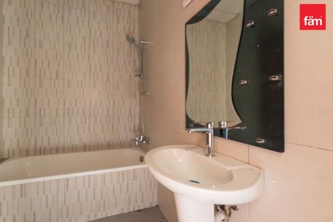 Villa te huur in Al Barsha, Dubai, VAE 6 slaapkamers, 1156 vr.m., nr 679961 - foto 21