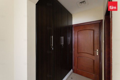 Villa te huur in Al Barsha, Dubai, VAE 6 slaapkamers, 1156 vr.m., nr 679961 - foto 20
