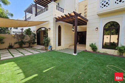 Townhouse de închiriat în Dubai, EAU 4 dormitoare, 297.5 mp. №679962 - poză 12